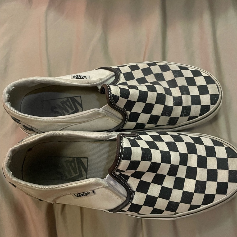 checkered vans
